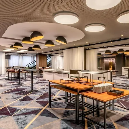 Frankfurt Marriott מלון 5*