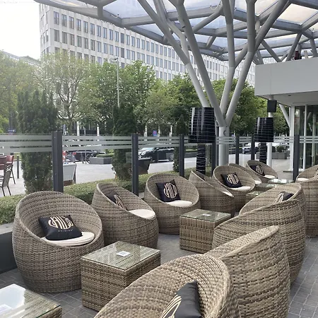 Отель Frankfurt Marriott Франкфурт-на-Майне